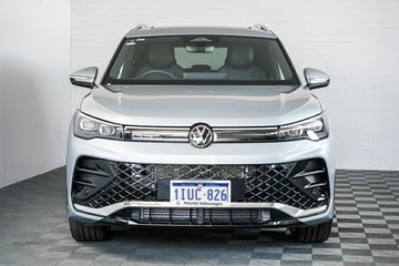 https://vehicle-cdn.autoleague.cloud/17009_11019200_3.jpg