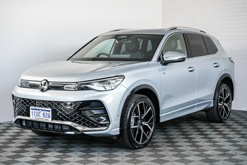 https://vehicle-cdn.autoleague.cloud/17009_11019200_4.jpg