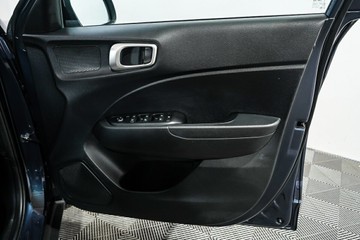 https://vehicle-cdn.autoleague.cloud/17009_11019202_10.jpg