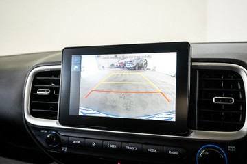 https://vehicle-cdn.autoleague.cloud/17009_11019202_16.jpg