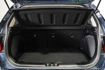 https://vehicle-cdn.autoleague.cloud/17009_11019202_9.jpg