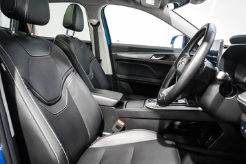 https://vehicle-cdn.autoleague.cloud/17009_11019214_21.jpg