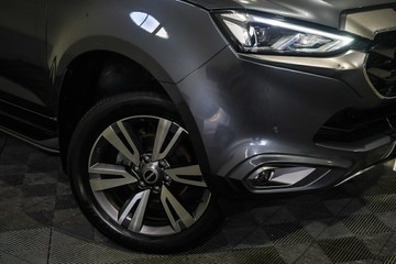 https://vehicle-cdn.autoleague.cloud/17009_11019215_2.jpg