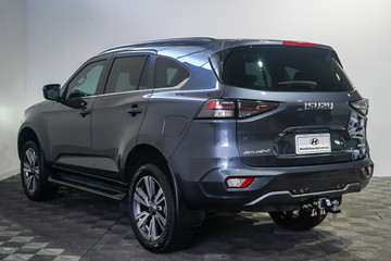 https://vehicle-cdn.autoleague.cloud/17009_11019215_6.jpg