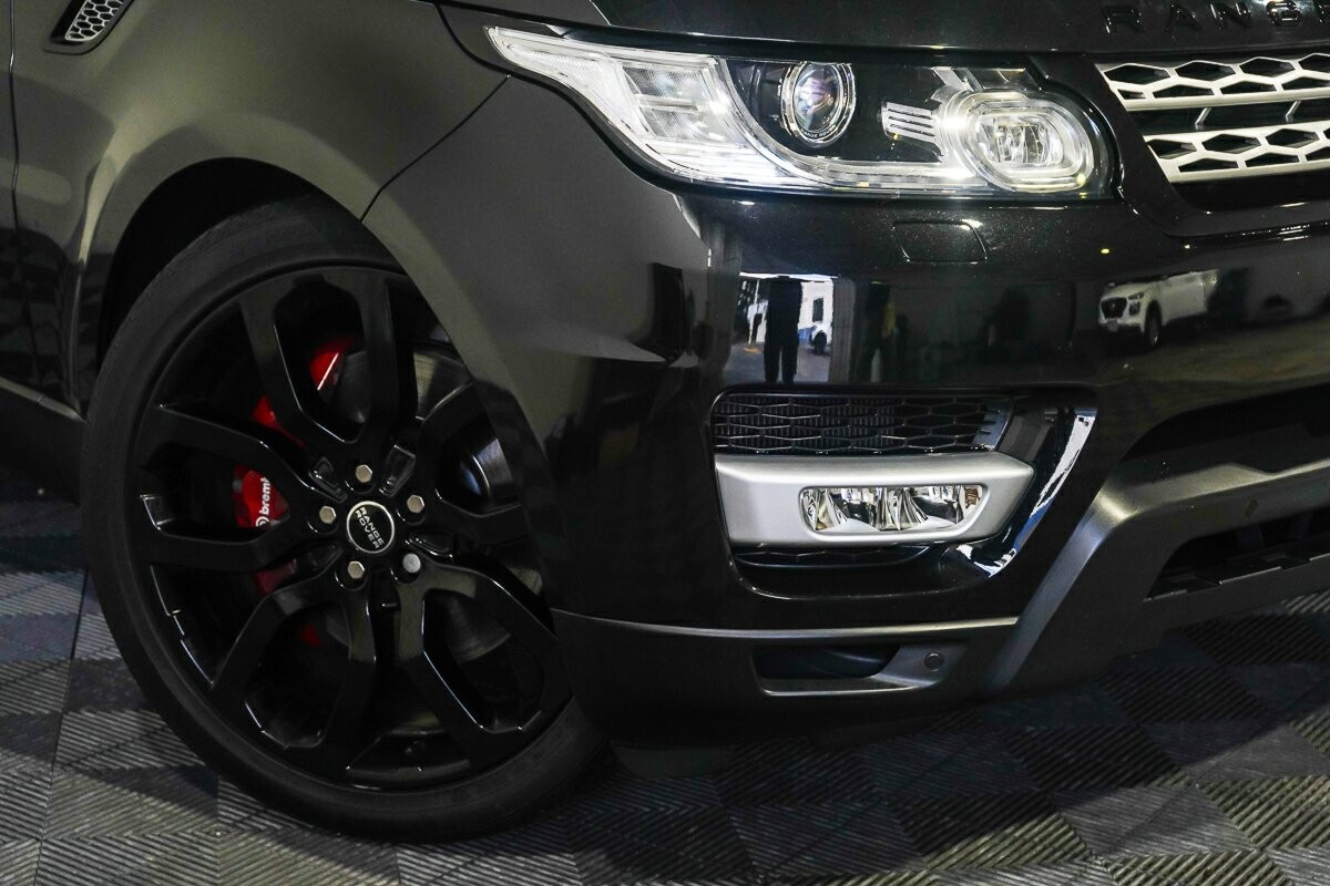 Land Rover Range Rover Sport image 2