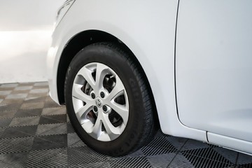 https://vehicle-cdn.autoleague.cloud/17009_11019218_6.jpg
