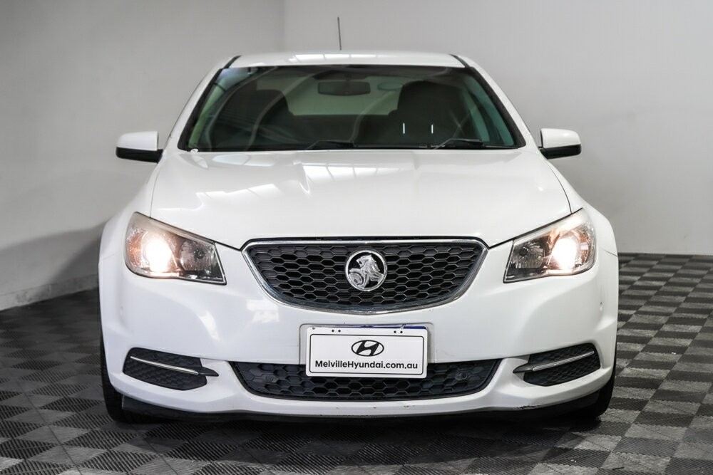 Holden Commodore image 2