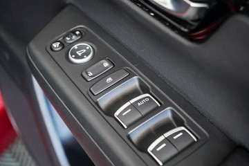 https://vehicle-cdn.autoleague.cloud/17009_11019231_16.jpg