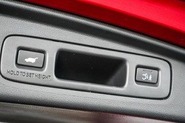 https://vehicle-cdn.autoleague.cloud/17009_11019231_24.jpg