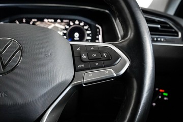 https://vehicle-cdn.autoleague.cloud/17009_11019232_14.jpg