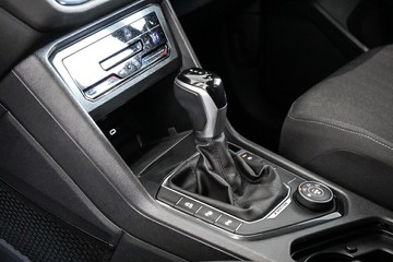 https://vehicle-cdn.autoleague.cloud/17009_11019232_22.jpg