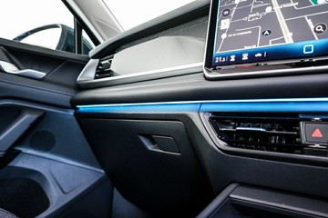 https://vehicle-cdn.autoleague.cloud/17009_11019233_26.jpg