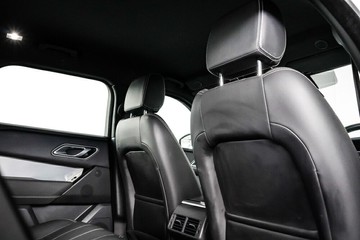 https://vehicle-cdn.autoleague.cloud/17009_11019234_14.jpg