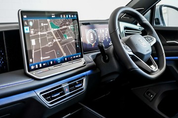 https://vehicle-cdn.autoleague.cloud/17009_11019243_25.jpg