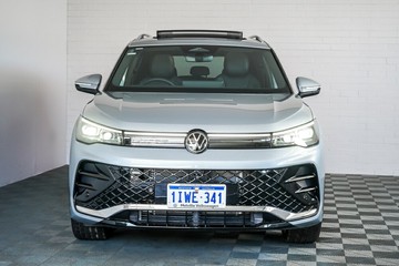 https://vehicle-cdn.autoleague.cloud/17009_11019243_3.jpg
