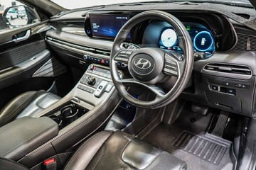 https://vehicle-cdn.autoleague.cloud/17009_11019244_11.jpg