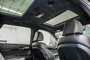 https://vehicle-cdn.autoleague.cloud/17009_11019244_20.jpg