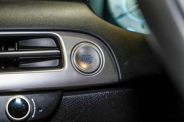 https://vehicle-cdn.autoleague.cloud/17009_11019244_28.jpg