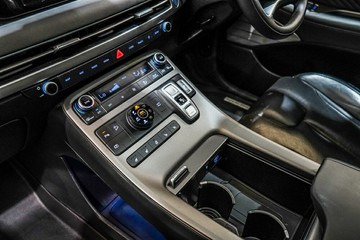 https://vehicle-cdn.autoleague.cloud/17009_11019244_29.jpg