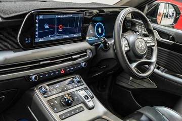 https://vehicle-cdn.autoleague.cloud/17009_11019244_31.jpg