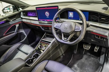 https://vehicle-cdn.autoleague.cloud/17009_11019245_11.jpg