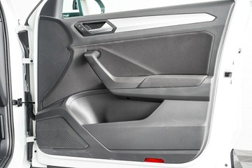 https://vehicle-cdn.autoleague.cloud/17009_11019246_16.jpg