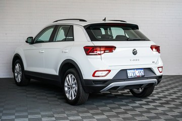 https://vehicle-cdn.autoleague.cloud/17009_11019246_5.jpg