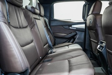 https://vehicle-cdn.autoleague.cloud/17009_11019247_11.jpg