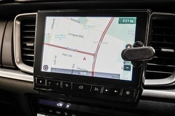 https://vehicle-cdn.autoleague.cloud/17009_11019247_20.jpg