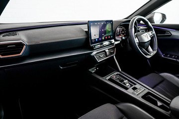https://vehicle-cdn.autoleague.cloud/17009_11019248_15.jpg