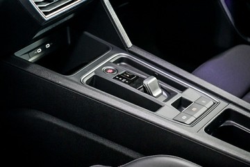 https://vehicle-cdn.autoleague.cloud/17009_11019248_23.jpg