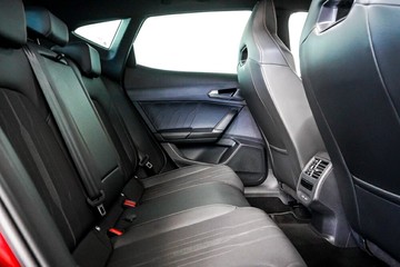 https://vehicle-cdn.autoleague.cloud/17009_11019248_9.jpg