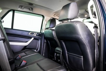 https://vehicle-cdn.autoleague.cloud/17009_11019249_15.jpg