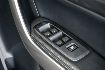 https://vehicle-cdn.autoleague.cloud/17009_11019249_24.jpg