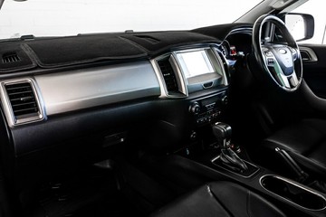 https://vehicle-cdn.autoleague.cloud/17009_11019249_25.jpg