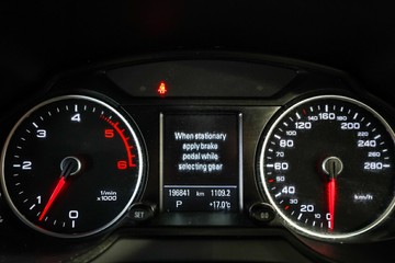https://vehicle-cdn.autoleague.cloud/17009_11019257_15.jpg