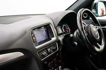 https://vehicle-cdn.autoleague.cloud/17009_11019257_21.jpg