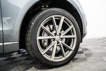 https://vehicle-cdn.autoleague.cloud/17009_11019257_5.jpg