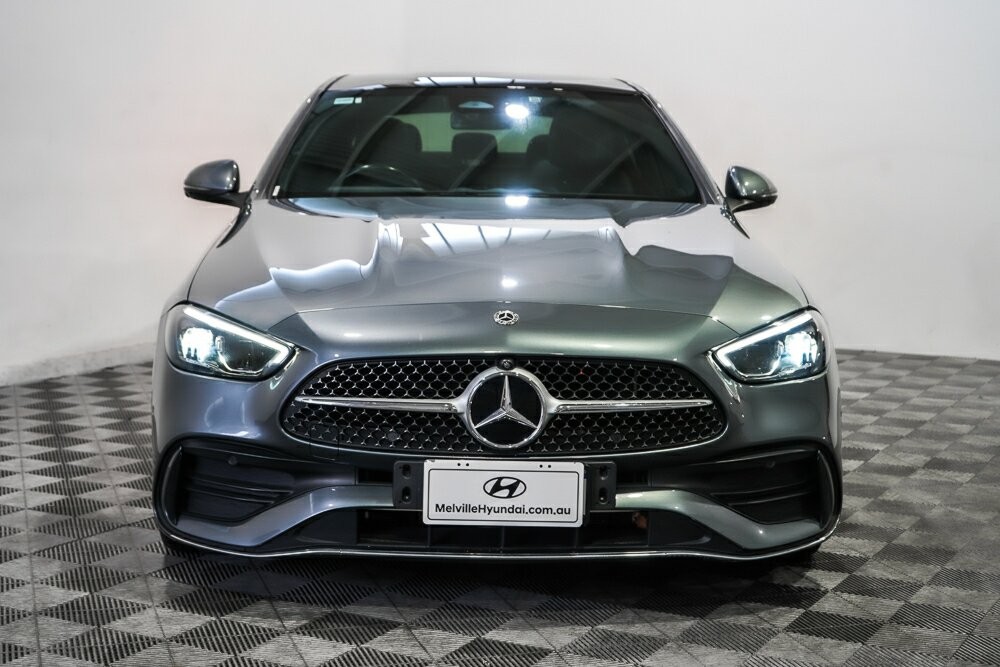 Mercedes Benz C-class image 3