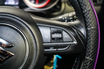 https://vehicle-cdn.autoleague.cloud/17009_11019300_13.jpg