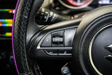 https://vehicle-cdn.autoleague.cloud/17009_11019300_15.jpg