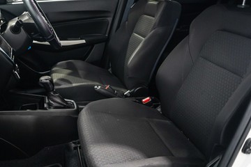 https://vehicle-cdn.autoleague.cloud/17009_11019300_19.jpg