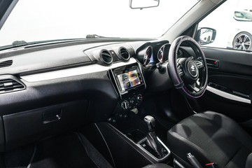 https://vehicle-cdn.autoleague.cloud/17009_11019300_20.jpg