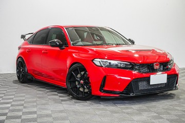 https://vehicle-cdn.autoleague.cloud/17009_11019326_1.jpg
