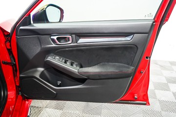 https://vehicle-cdn.autoleague.cloud/17009_11019326_12.jpg