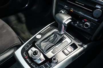 https://vehicle-cdn.autoleague.cloud/17009_11019346_19.jpg