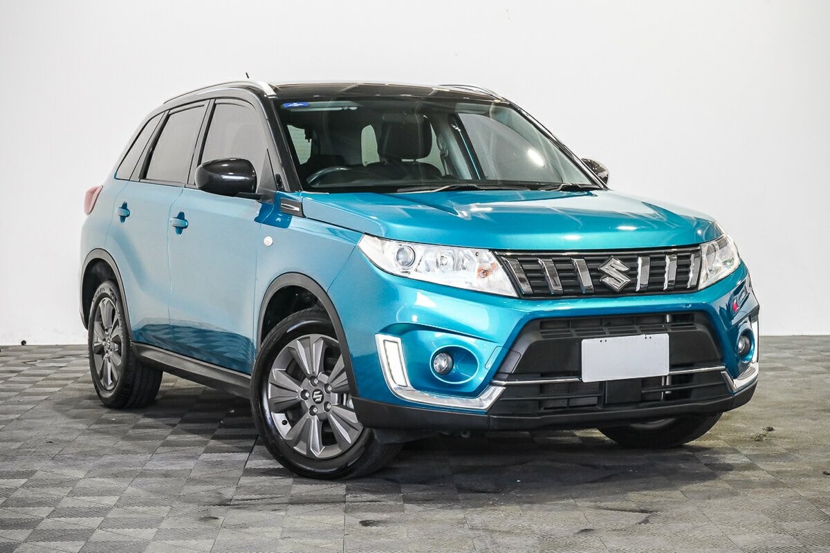 Suzuki Vitara image 1