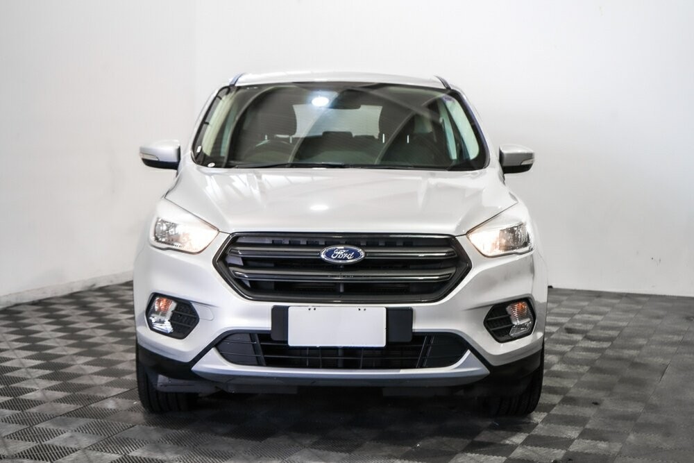 Ford Escape image 3