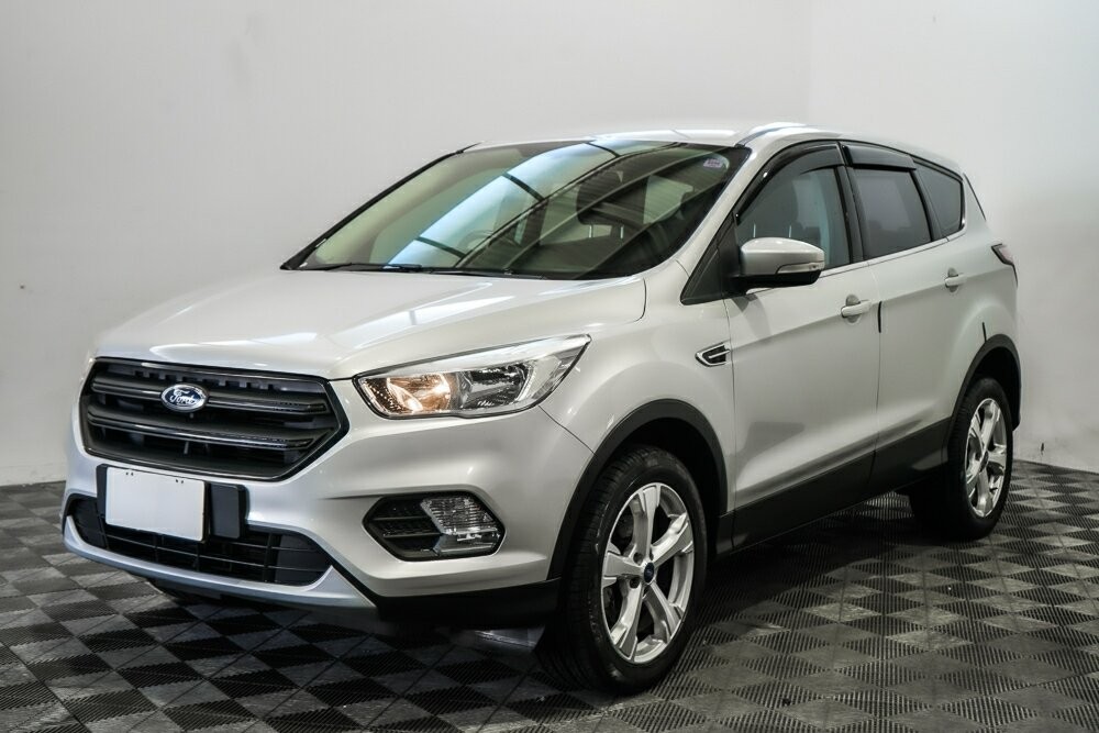 Ford Escape image 4