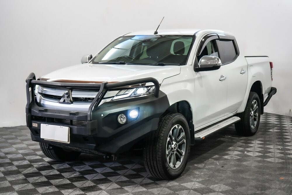 Mitsubishi Triton image 4